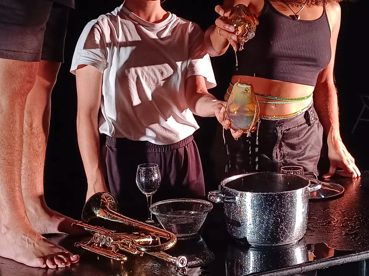 Étape de création : Nina Santes - Familles  Liquides