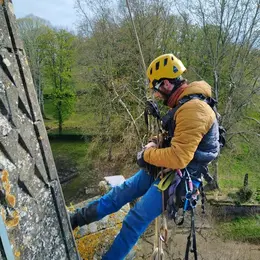 Été actif : Escalade au château