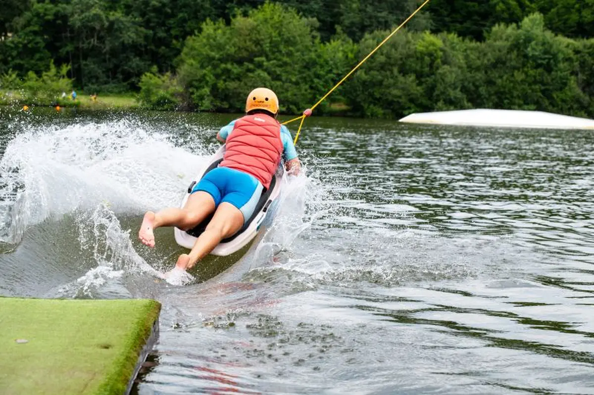 Ete actif - téléski nautique