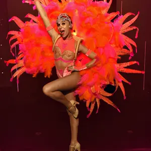 "Euphoria" par le cabaret Extravagance