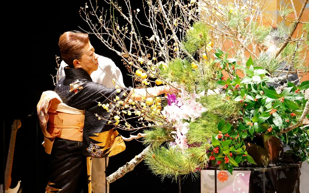 Evénement Dans une composition, une fleur est une personne 