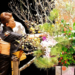 Evénement Dans une composition, une fleur est une personne 