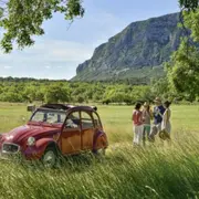Excursion en 2 CV dans les vignobles près de Montpellier (34)