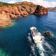Excursion en vedette aux Calanques de l'Estérel à Fréjus (83)