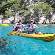 Excursion kayak dans le Parc National des Calanques