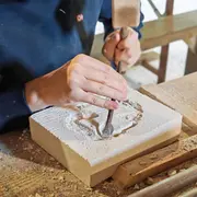 Expérience de Destination : Je taille la pierre à l’Abbaye de la Lucerne