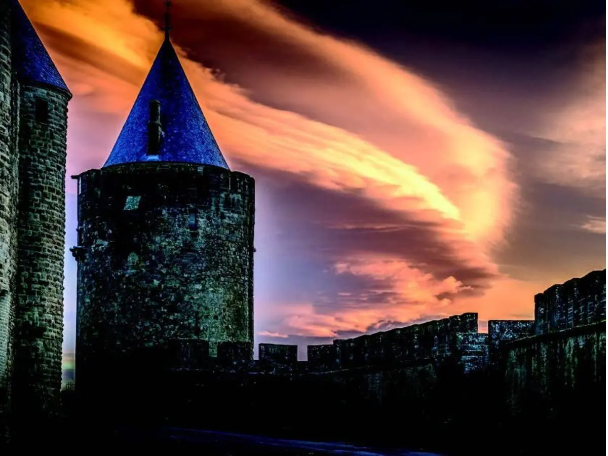 Expo : La Cité, Moments Suspendus