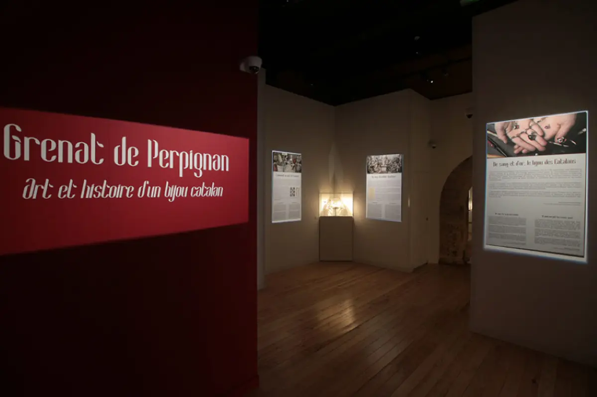 Exposition Art Et Histoire D'Un Bijou Catalan