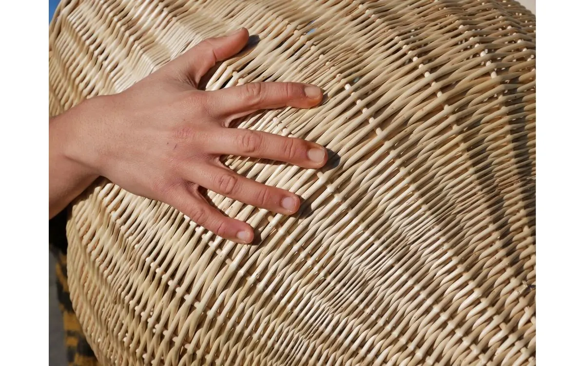 Exposition au Bel Ordinaire: Mains de traverses