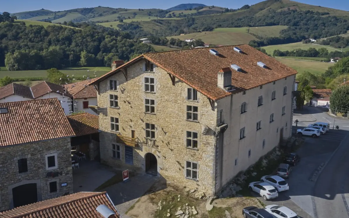 Exposition d'Ospitalea Mitologia, sur les chemins des légendes basques