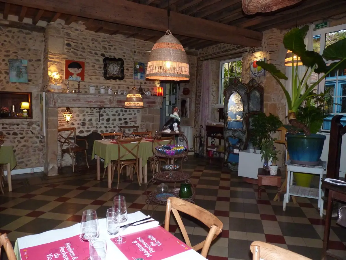 Exposition de peintures de Maurice DUMESTRE, au restaurant De la Tour