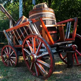 Exposition de vieux outils et matériel agricole