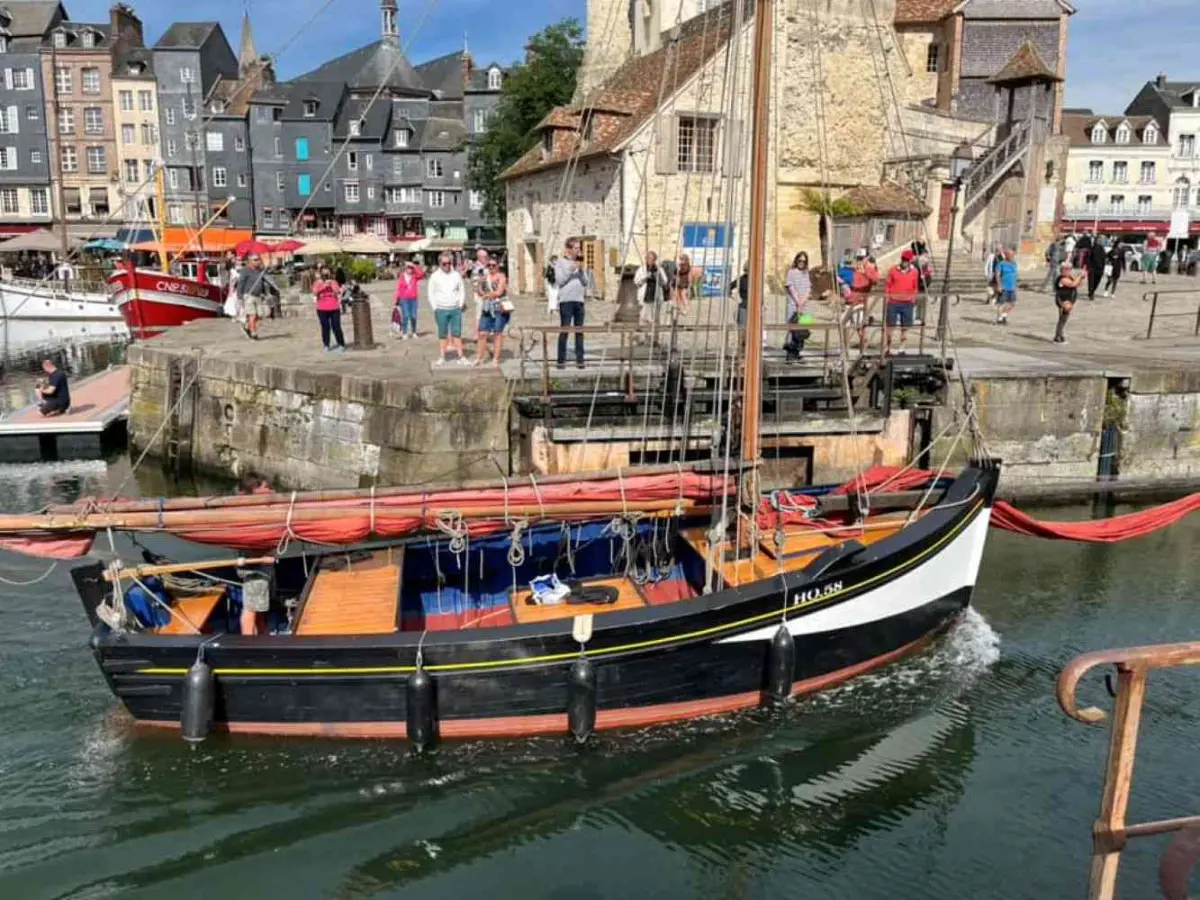 Exposition La chaloupe Sainte-Bernadette