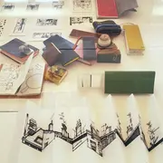 Exposition : Livres à Voir / Objets à Lire