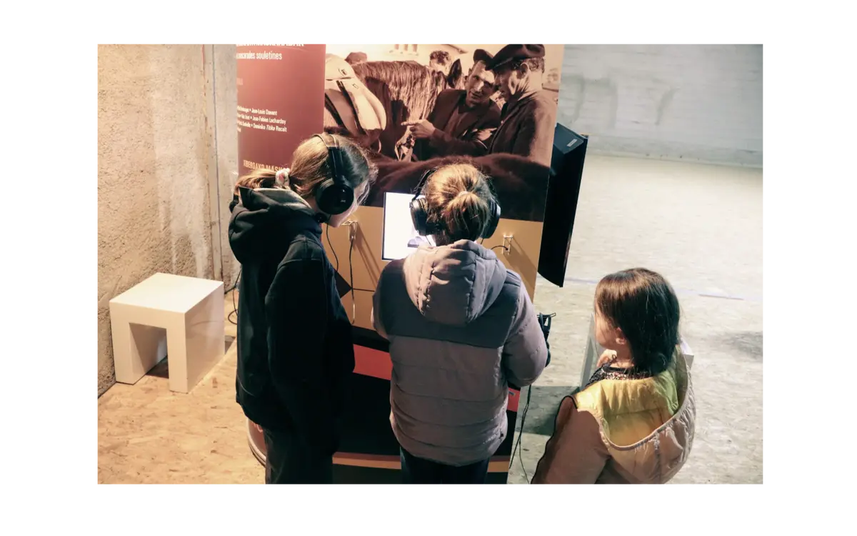 Exposition multimédia «Eleketa : mémoires orales de Soule»