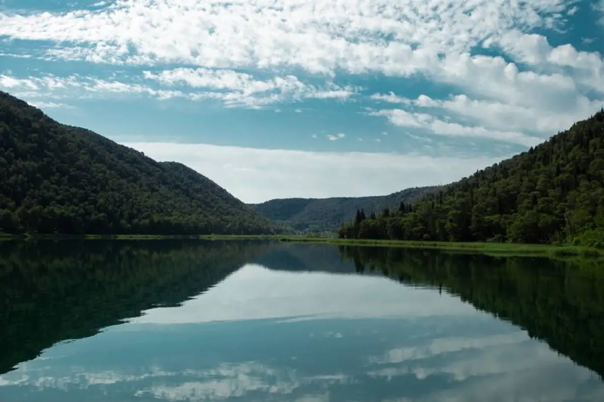 Exposition Regards Croises A L'Office De Tourisme