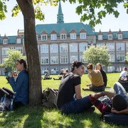 12 universités du Québec à la rencontre des étudiants lyonnais