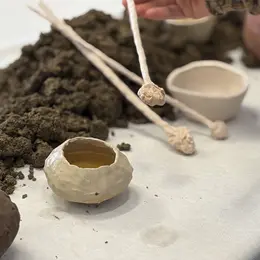 Goûter la terre au salon Brut(es) - Angéline Dubois