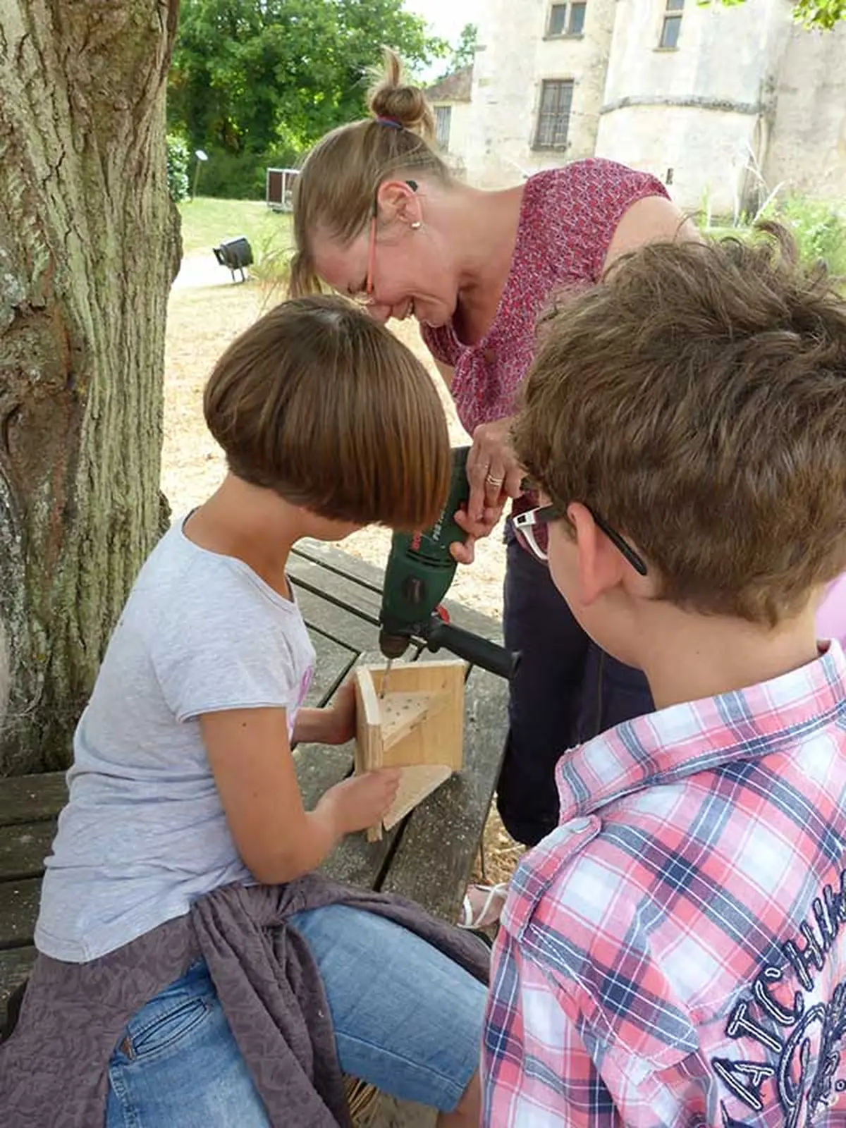 Fabrication d'un nichoir à hirondelle
