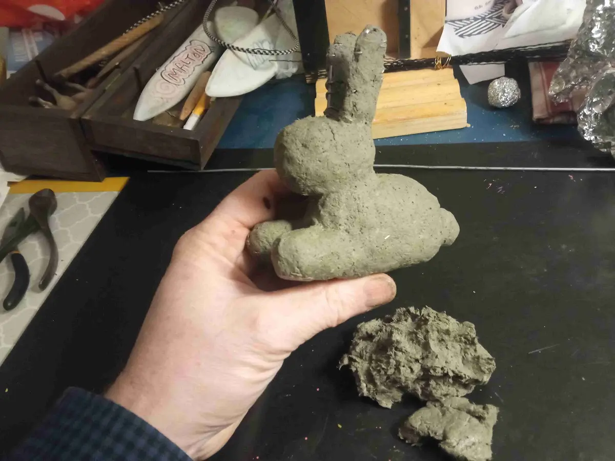 Fabrique ton petit lapin en papier mâché - Ferme-musée du Cotentin