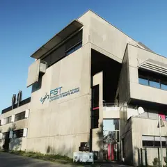 Faculté des Sciences et Techniques (FST)