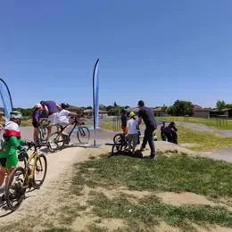 Faites Du Vélo