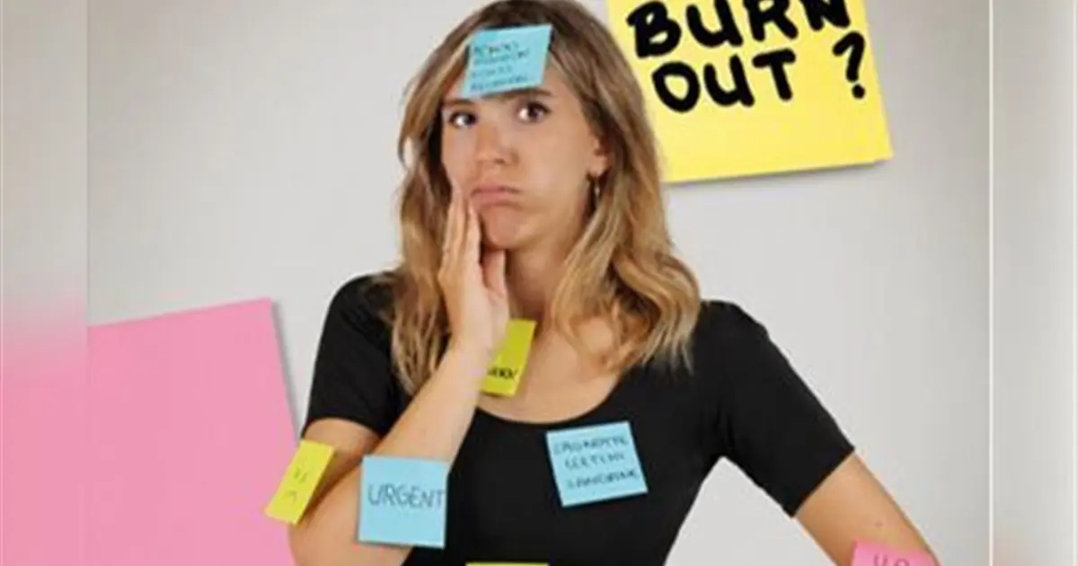 Fanny Pocholle dans Comment bien réussir son burn out ?