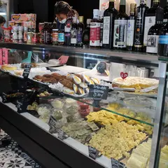 Fanny's Café