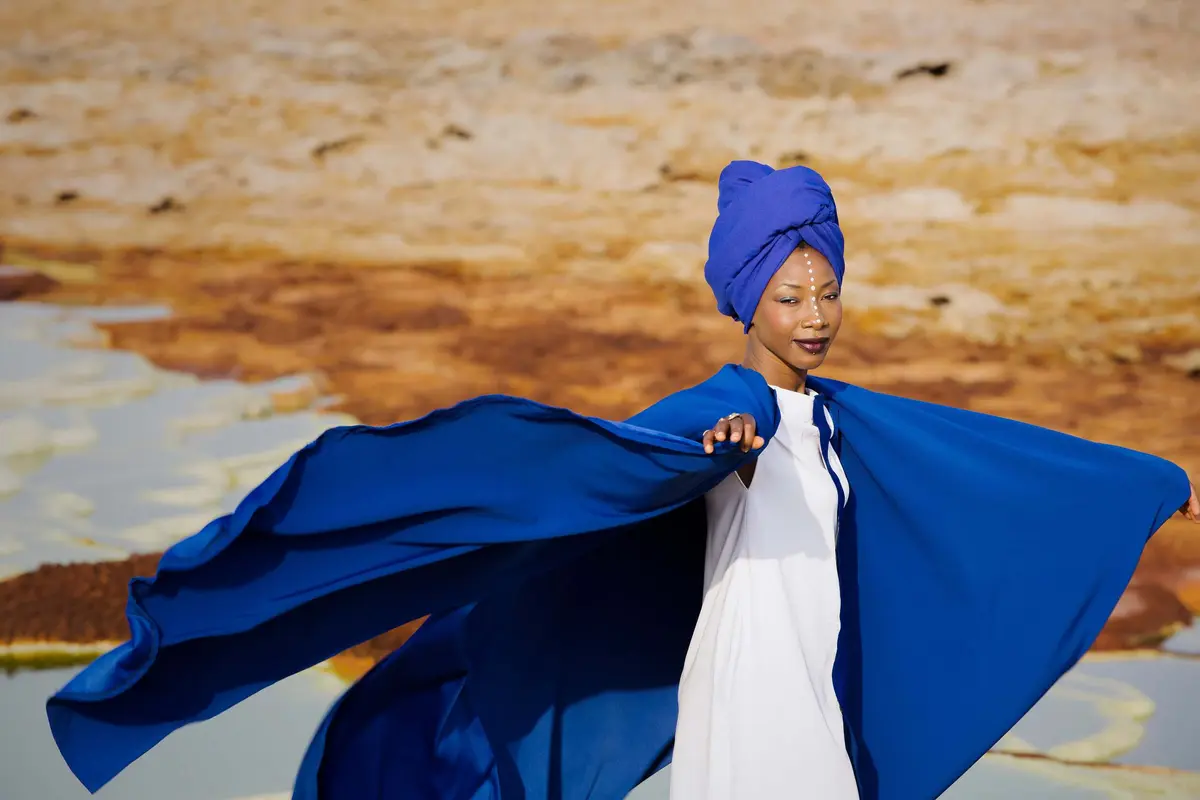 Fatoumata Diawara   Etinsel Maloya
