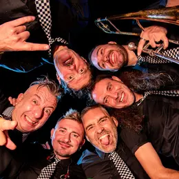 Feria De Carcassonne - The Locos