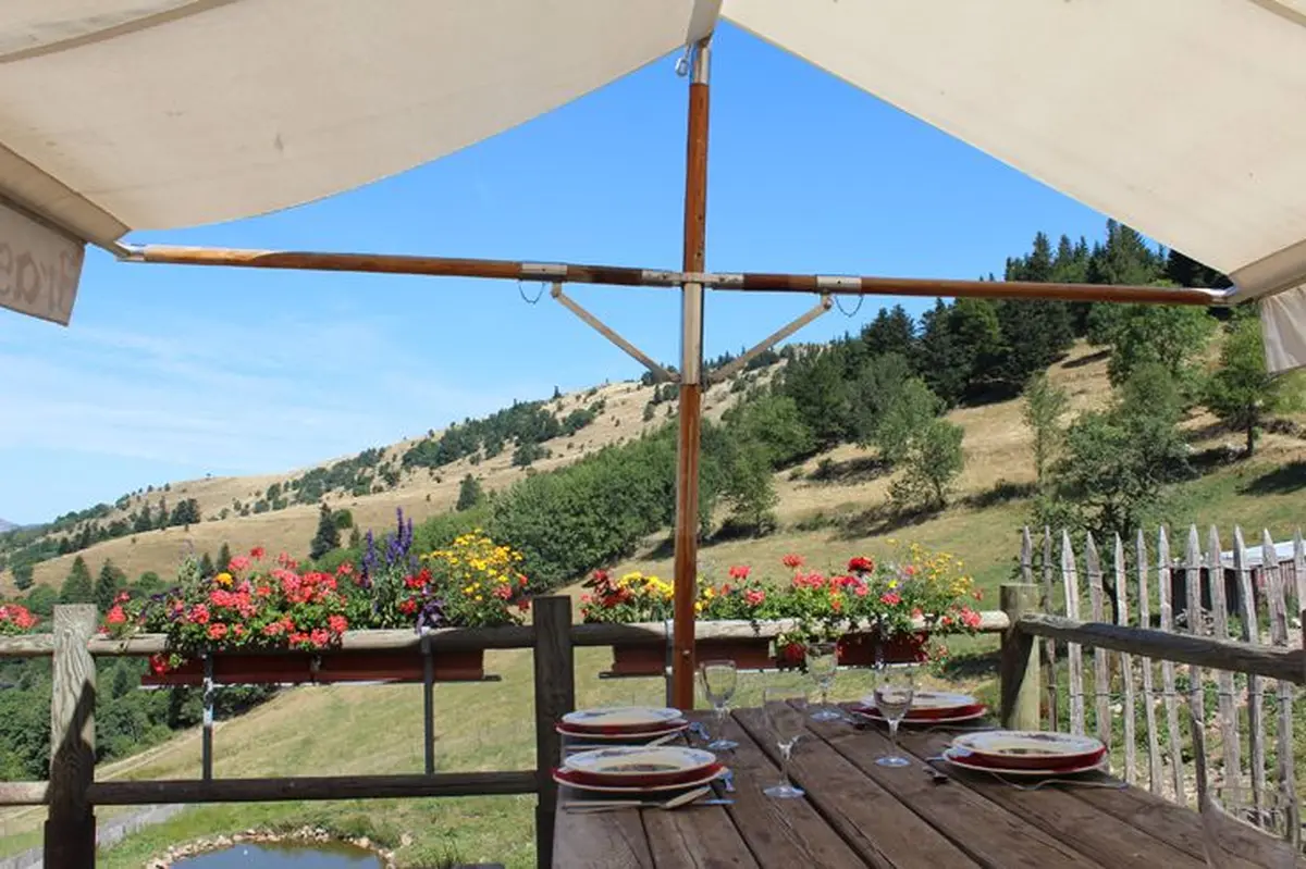 A la table de la ferme auberge du Sondernach Ried