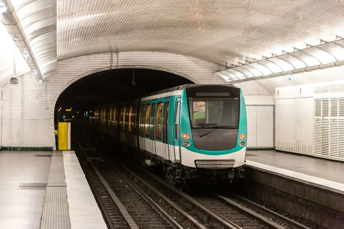 Fermetures de stations sur la ligne 13 du métro au nord de Paris cet automne