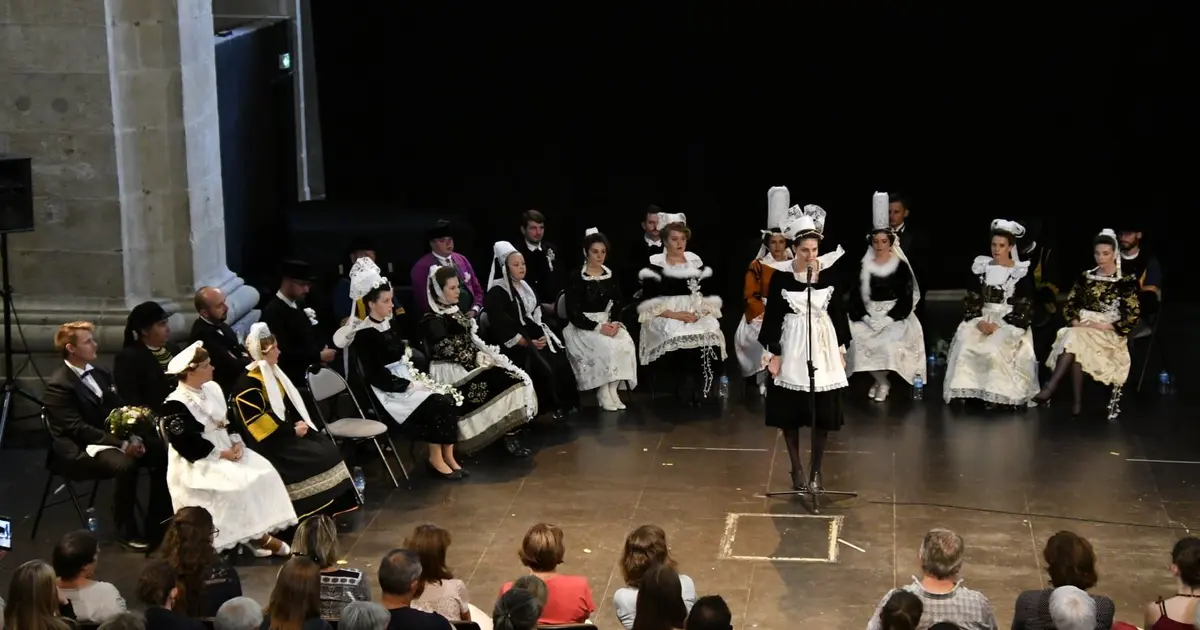 Spectacle lors du Festival de Cornouaille