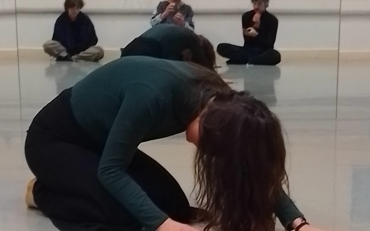 Elektro-Reste spectacle