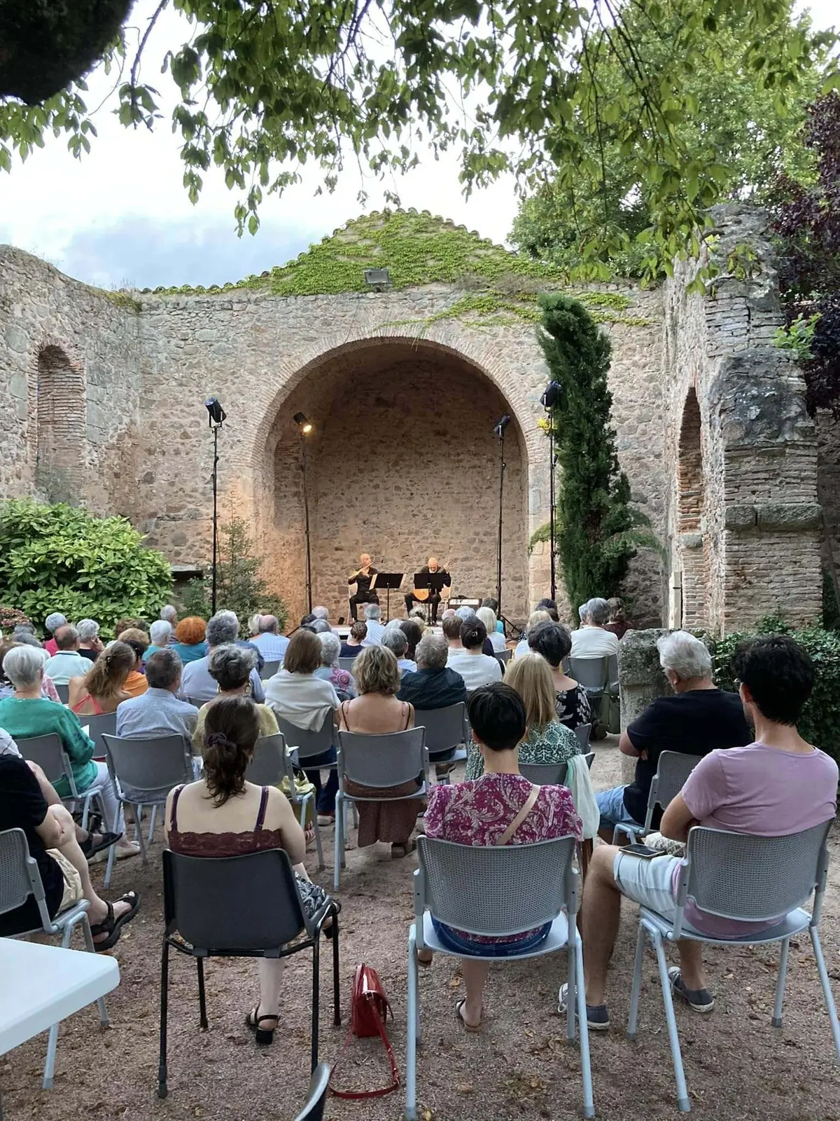 Musique de chambre ou musique classique, églises ou plein air, le Festival des Monts de la Madeleine offre un large panel de possibilités 