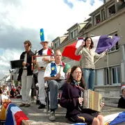 Festival La Semaine Acadienne : projection de deux documentaires sur la semaine acadienne en 2006 et en 2008 à Saint-Aubin-sur-Mer
