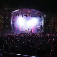 Les Fatals Picards avaient retourné Saverne en 2023 &copy; Les Alpagas Bleus