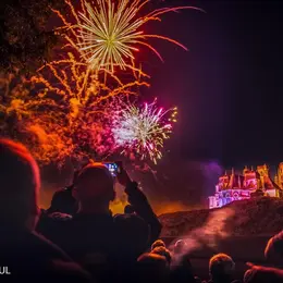 Festival pyrotechnique - Feu d'artifice de la fête nationale