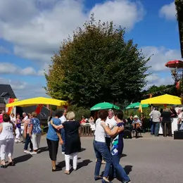 Fête annuelle à Condat sur Ganaveix