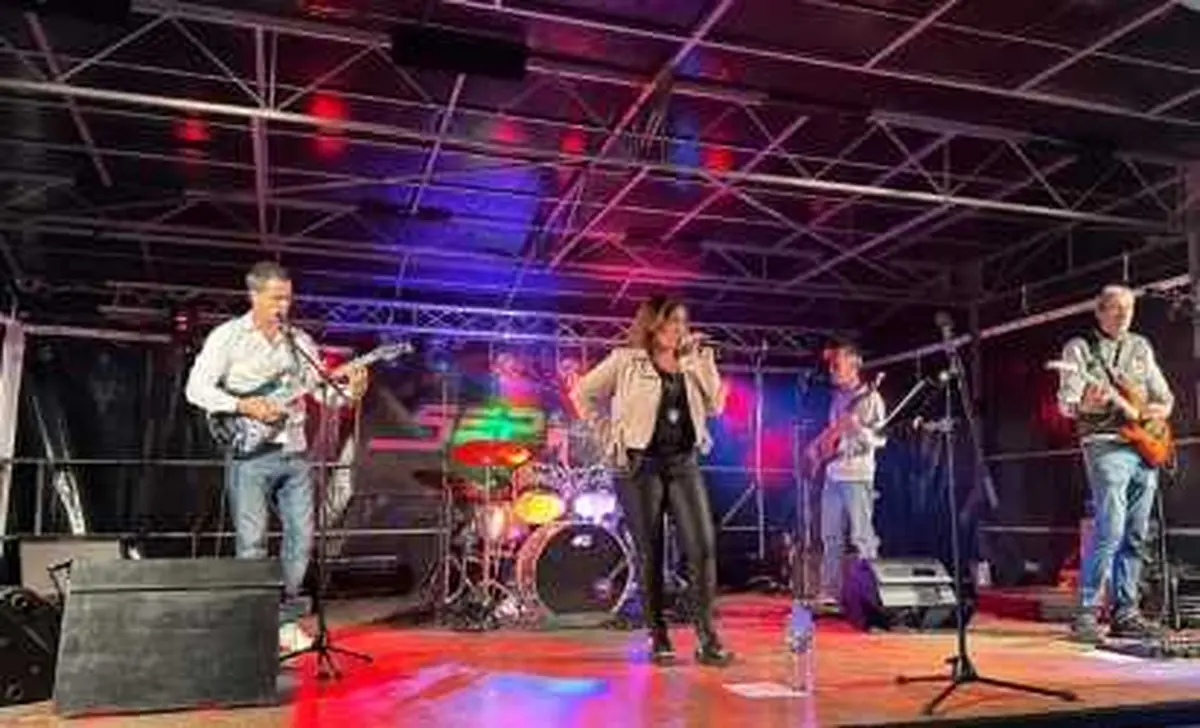 Fête De La Musique Avec Le Groupe Sepia