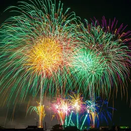 Fête de la Vézère et feu d'artifice aux Eyzies