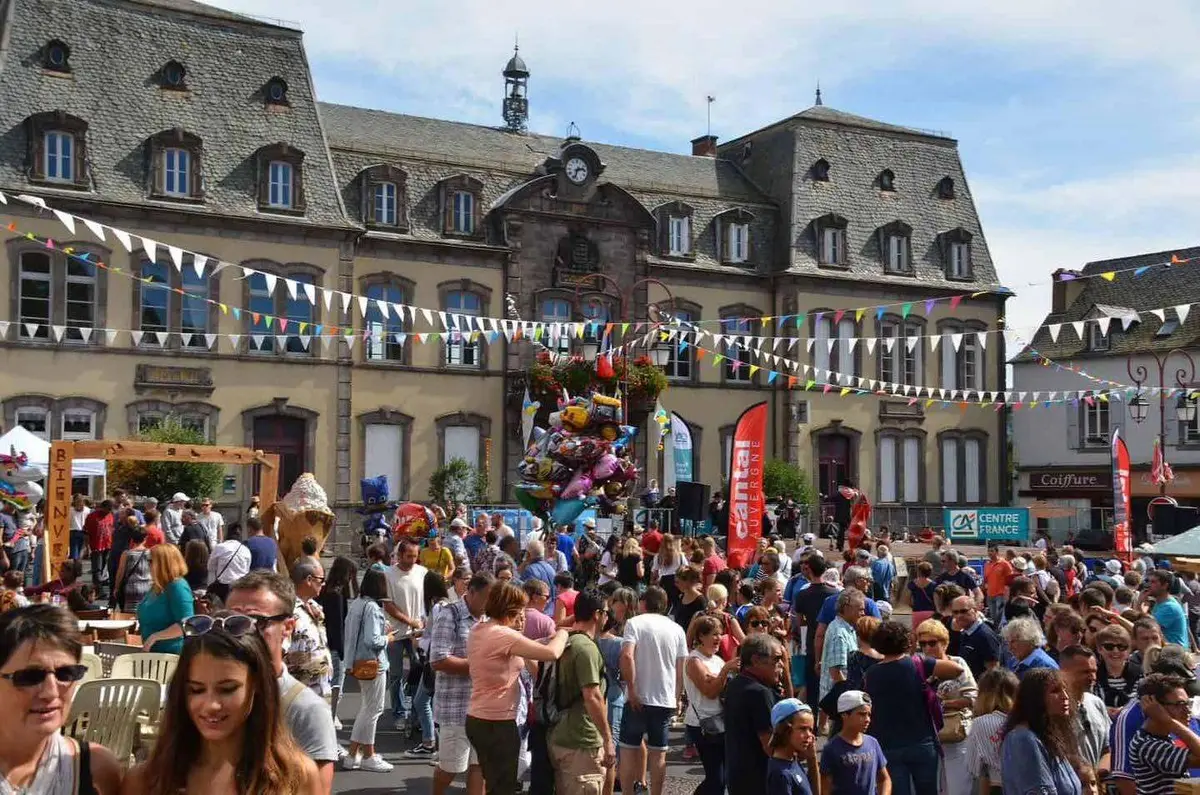 Chaque ann&eacute;e, la F&ecirc;te du cornet de Murat rassemble quelque 20 000 visiteurs ! 