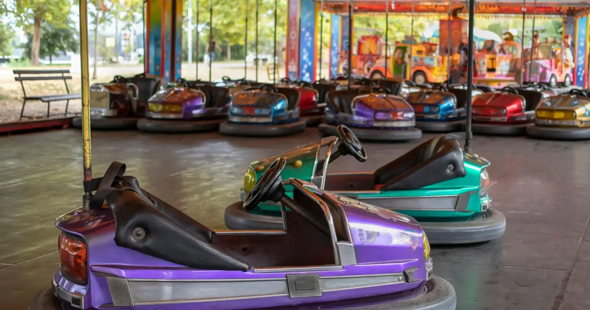 Affiche Foire d'automne Thionville 2026 - fête foraine : horaires, journée demi tarif, dates...