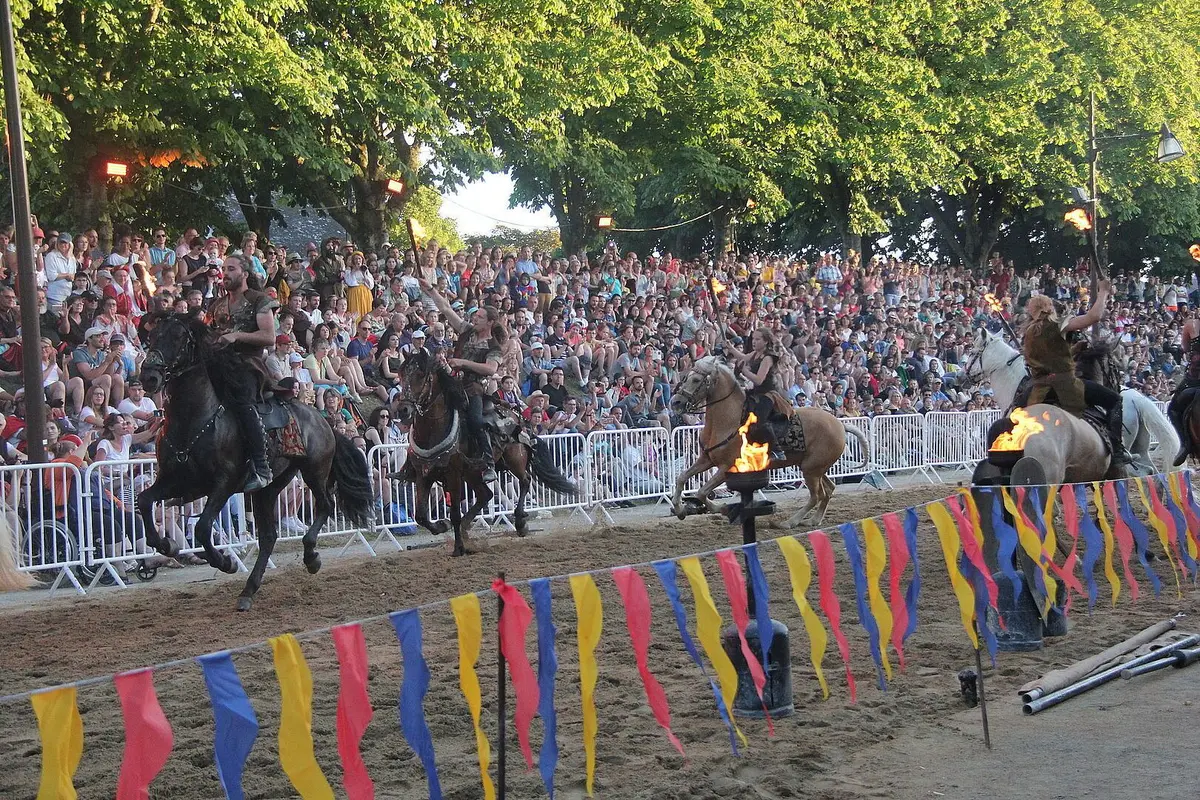 Fête Médiévale de Guérande : spectacle équestre