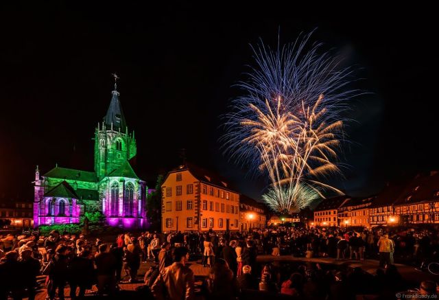 Le feu d\'artifice clôt les festivités de la Pentecôte à Wissembourg