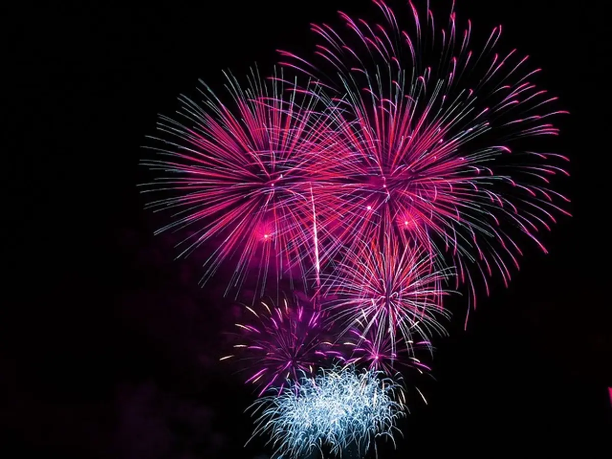 Feu d'artifice à Puy-l'Evêque