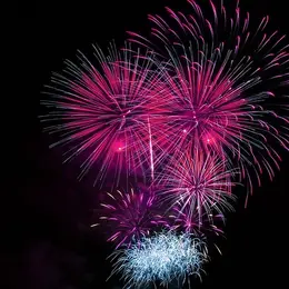 Feu d'artifice à Puy-l'Evêque
