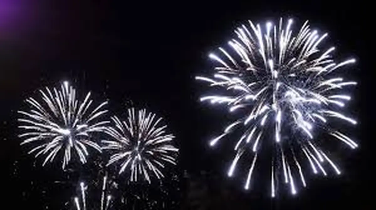 Feu d'artifice à Saint-Daunès