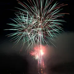 Feu d'artifice au Lac du Deiro