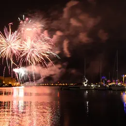 Feu D'Artifice Du Port